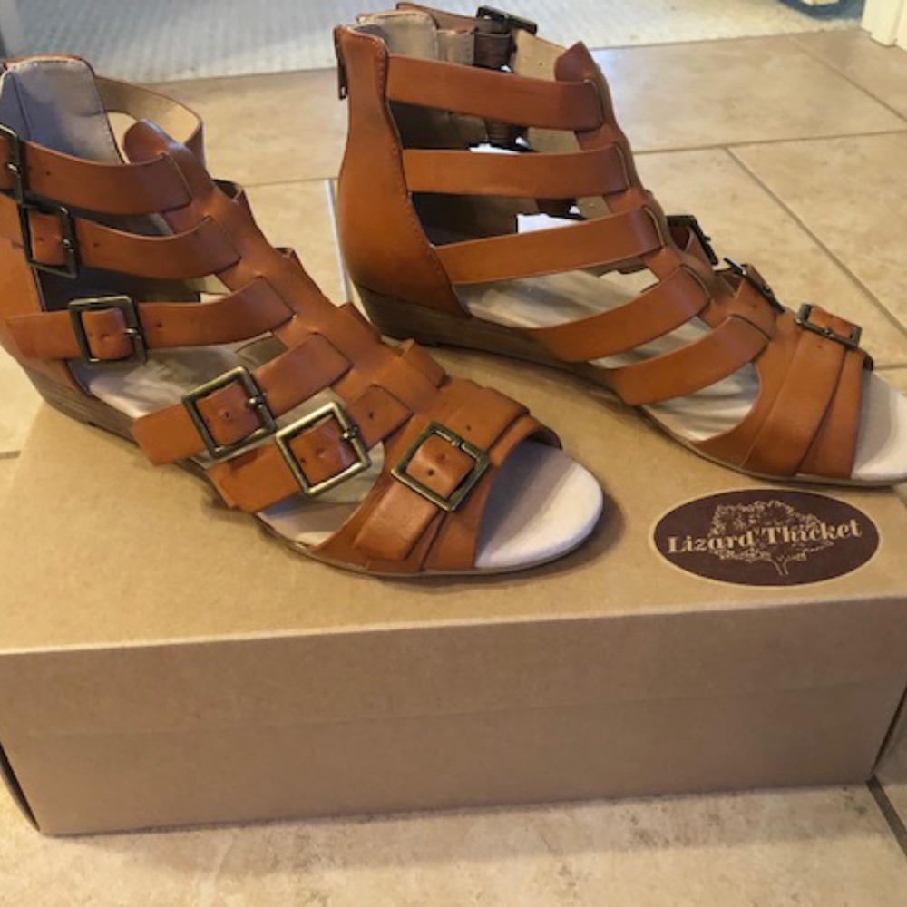 Lizard Thicket Sandals - NEW